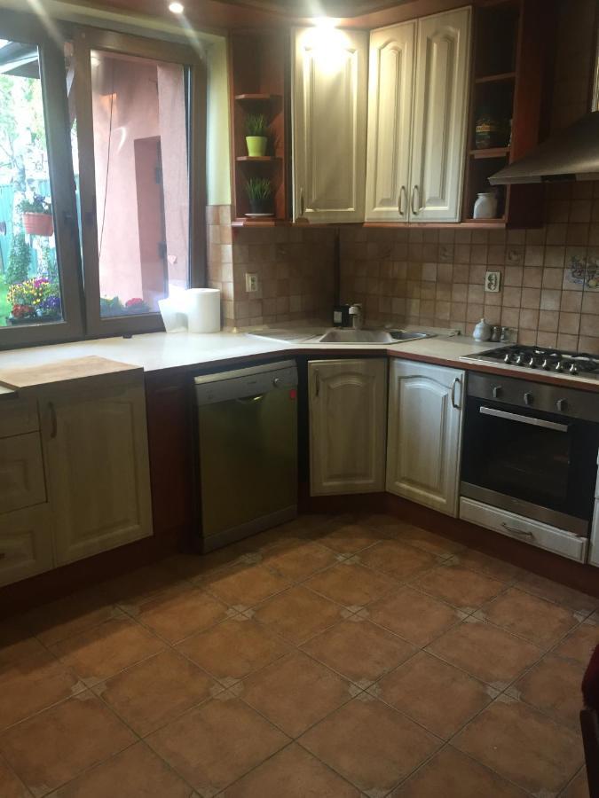 Ferienwohnung Samodzielny Pokoj W Wygodnym Domu Z Parkingiem Piaseczno  Exterior foto