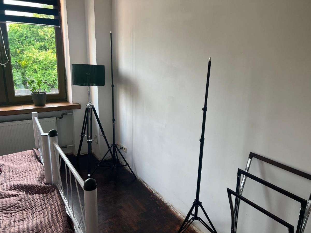 Ferienwohnung Samodzielny Pokoj W Wygodnym Domu Z Parkingiem Piaseczno  Exterior foto